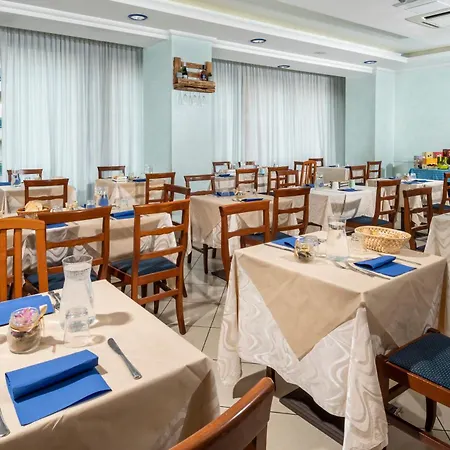 Acrux 3* Gabicce Mare