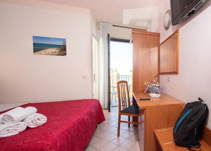 Acrux 3* Gabicce Mare